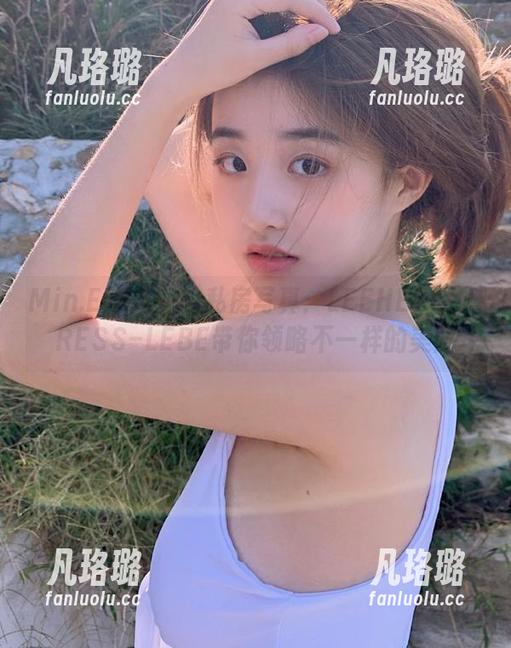 Min.E (민이)的私房写真：LEEHEEEXPRESS–LEBE带你领略不一样的美丽